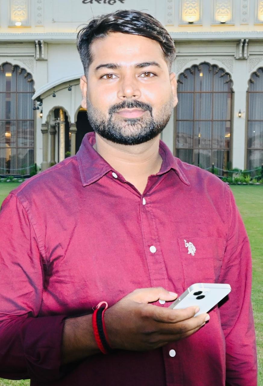 Bittu Tripathi - Proprietor of Arya Enterprise
